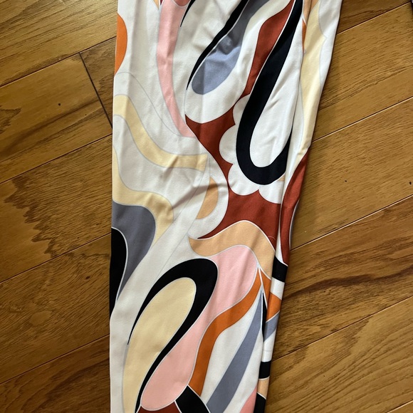 Lici Fit Pixie High Waist Scrunch Leggings - Picture 2 of 4